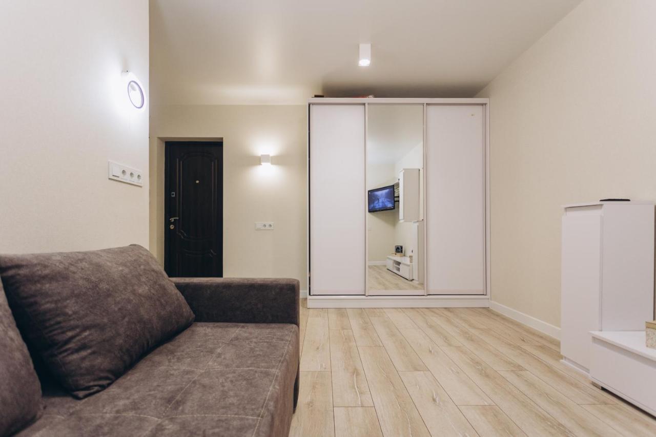 Apart-Smart 5.26 Near Lavina 5 Floor Kharkovskaya Sumy Exterior foto